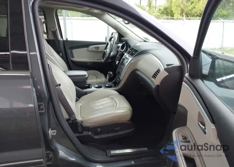 2010 Chevrolet Traverse Ltz из США, поврежденный, VIN 1GNLVHED8AS148564